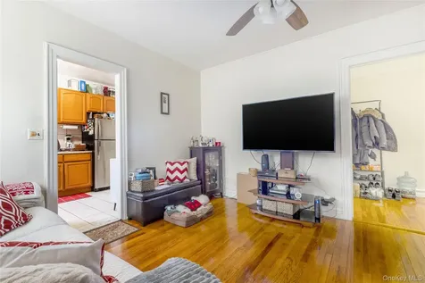 123 W 227th Street Bronx NY 10463