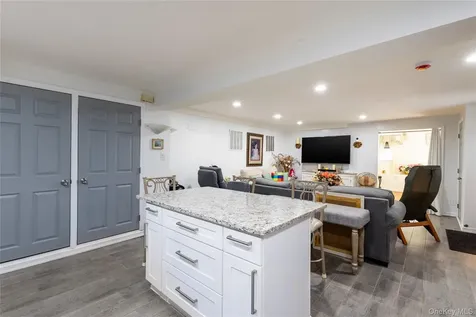 123 W 227th Street Bronx NY 10463