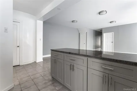 123 W 227th Street Bronx NY 10463