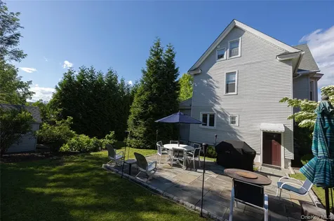 34 Morsemere Place Yonkers NY 10701