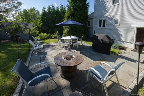 34 Morsemere Place Yonkers NY 10701