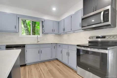 287 Norton Road Red Hook NY 12571