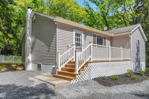 287 Norton Road Red Hook NY 12571