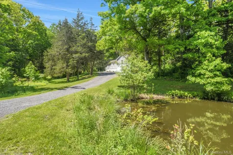 287 Norton Road Red Hook NY 12571