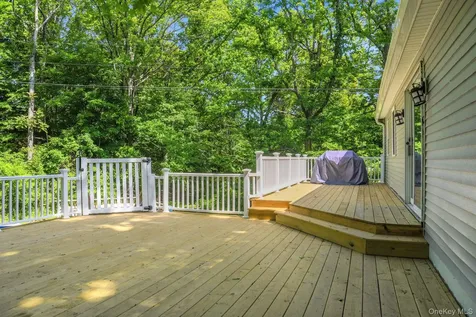 287 Norton Road Red Hook NY 12571