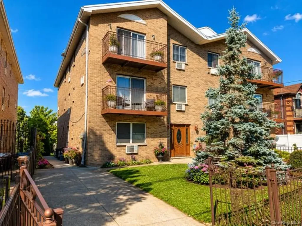 1162 Edison Avenue Bronx NY 10461