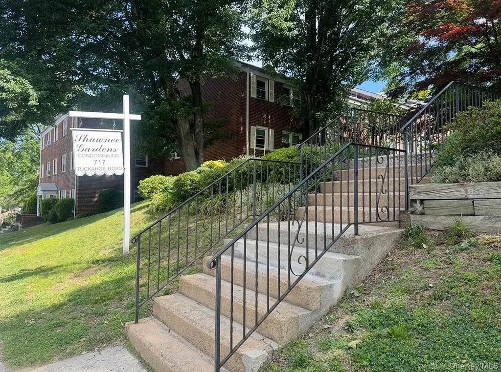 717 Tuckahoe Road Yonkers NY 10710