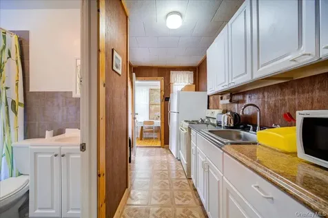 19 Nature Way Kiamesha Lake NY 12751