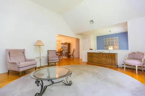 41 W Old Farm Road Hopewell Junction NY 12533