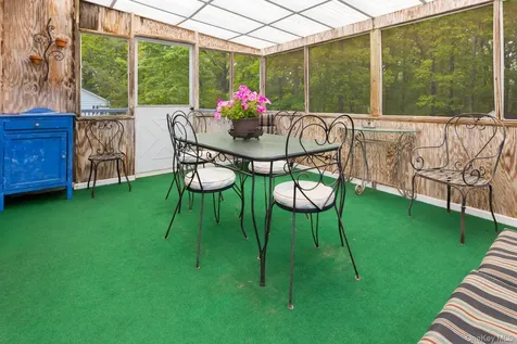 41 W Old Farm Road Hopewell Junction NY 12533