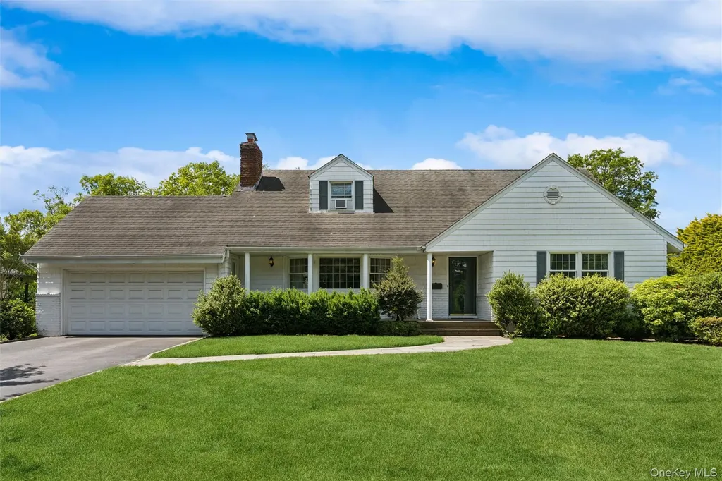 142 Rockaway Avenue Garden City NY 11530