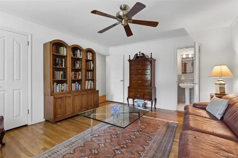 142 Rockaway Avenue Garden City NY 11530