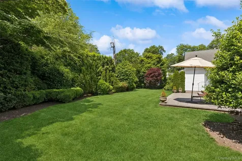 142 Rockaway Avenue Garden City NY 11530