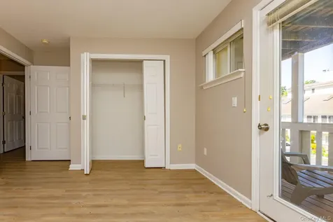202 Crystal Hill Lane Poughkeepsie NY 12603