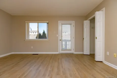 202 Crystal Hill Lane Poughkeepsie NY 12603