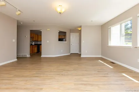 202 Crystal Hill Lane Poughkeepsie NY 12603