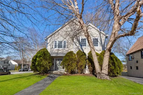 243 Knollwood Avenue Mamaroneck NY 10543