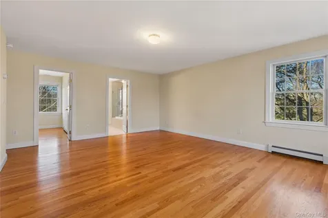 243 Knollwood Avenue Mamaroneck NY 10543