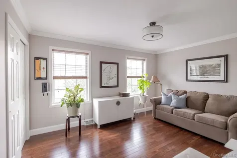 9 Van Winkle Road Hudson NY 12534