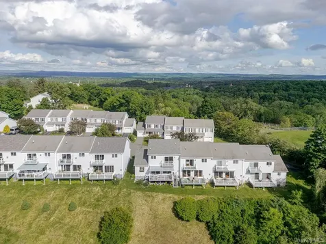 9 Van Winkle Road Hudson NY 12534