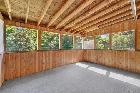 142 Hawleys Corners Road Highland NY 12528