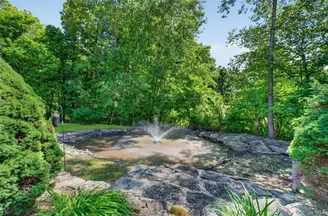 142 Hawleys Corners Road Highland NY 12528