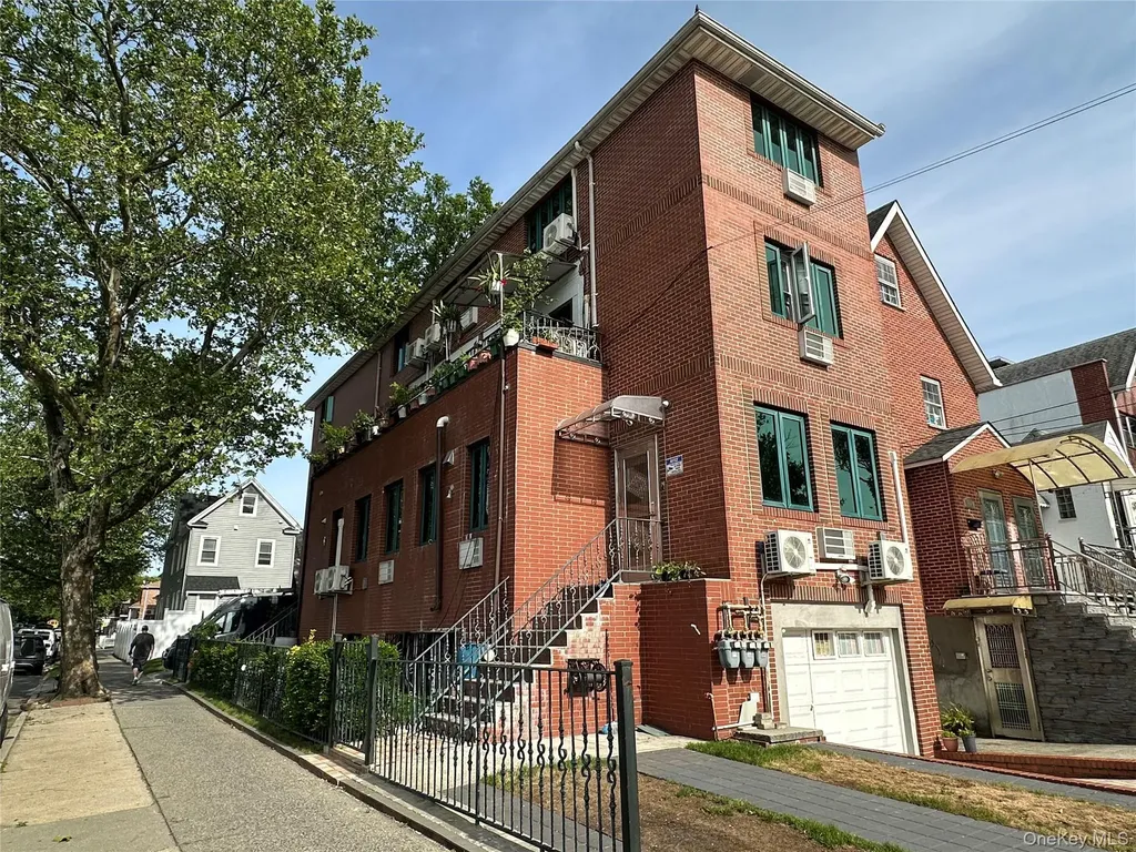 6111 159th Street Fresh Meadows NY 11365