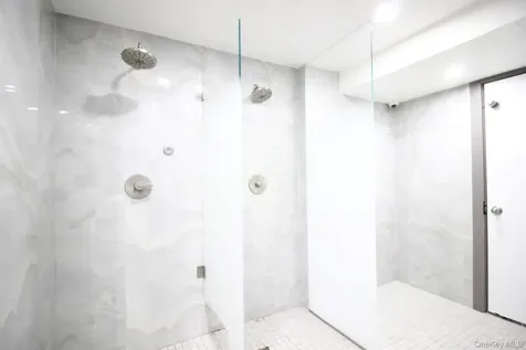 7 Wilshire Drive Call Listing Agent NY 10977
