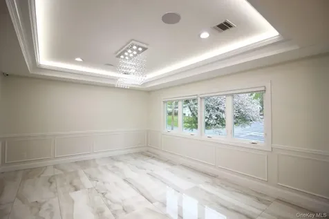 7 Wilshire Drive Call Listing Agent NY 10977
