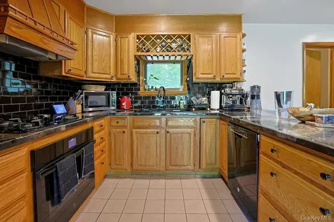 120 Spring Valley Road Ossining NY 10562