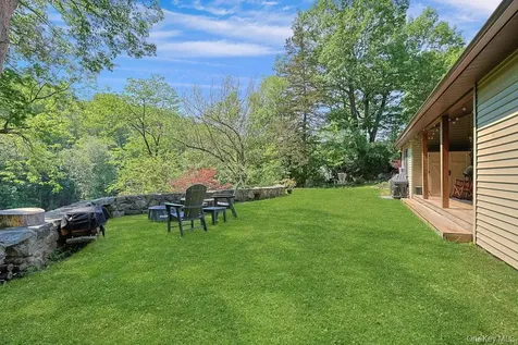 120 Spring Valley Road Ossining NY 10562