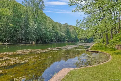 120 Spring Valley Road Ossining NY 10562