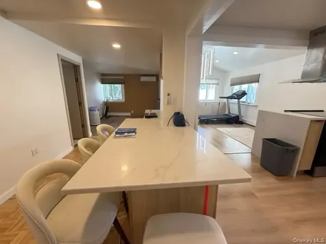 28 Floral Avenue Bethpage NY 11714