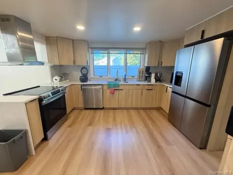 28 Floral Avenue Bethpage NY 11714