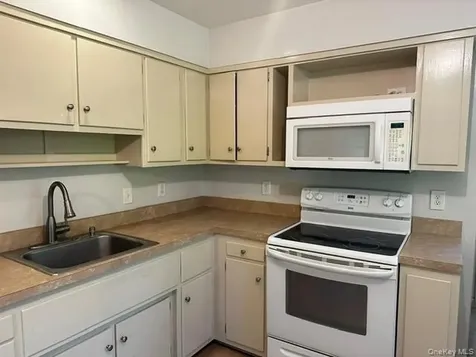 97 Cold Spring Road Stanfordville NY 12581