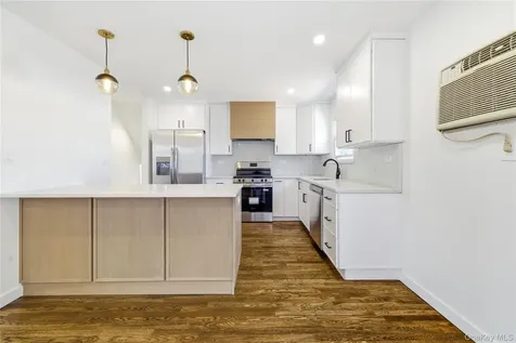 561 Woodbury Road Plainview NY 11803