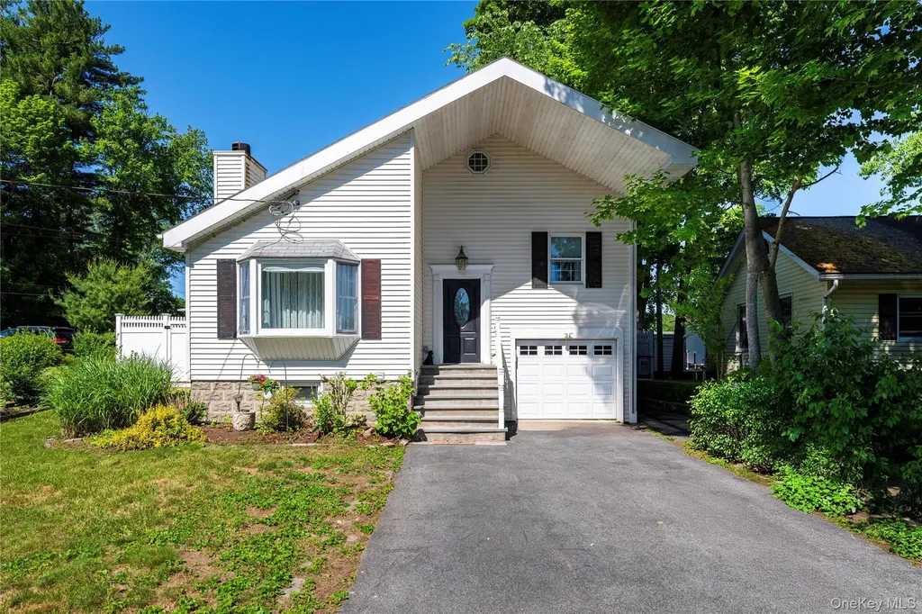 2897 Hyatt Street Yorktown Heights NY 10598