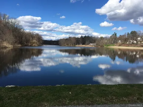 2897 Hyatt Street Yorktown Heights NY 10598
