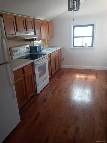 157 Cream Street Poughkeepsie NY 12601
