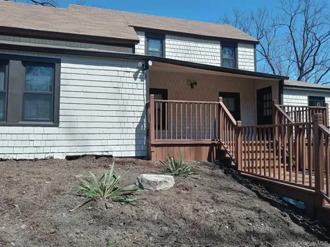 157 Cream Street Poughkeepsie NY 12601
