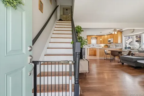 104 Franklin Place Massapequa NY 11758
