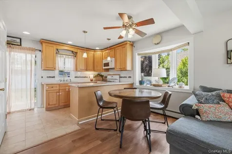 104 Franklin Place Massapequa NY 11758