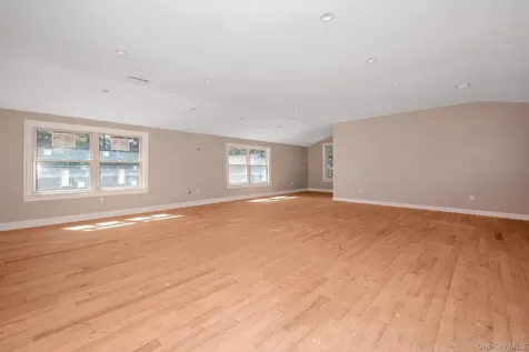 58 Marion Drive New Rochelle NY 10804