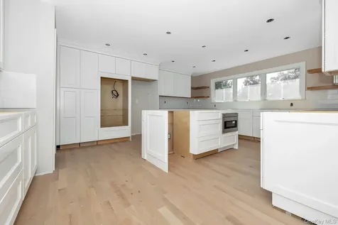 58 Marion Drive New Rochelle NY 10804