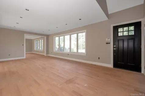 58 Marion Drive New Rochelle NY 10804