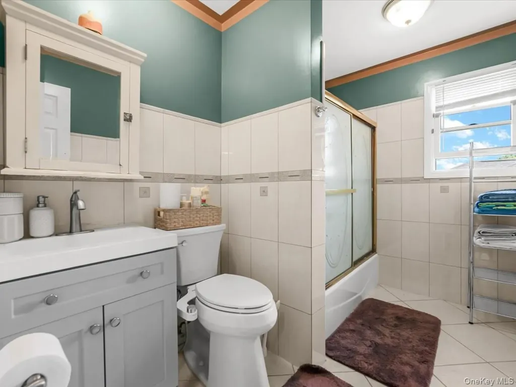 51 Atlantic Avenue Freeport NY 11520