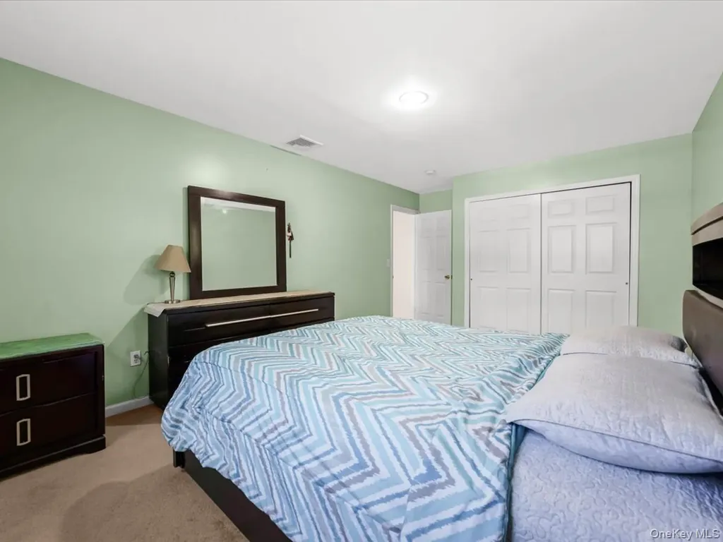 51 Atlantic Avenue Freeport NY 11520