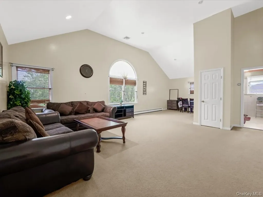 51 Atlantic Avenue Freeport NY 11520