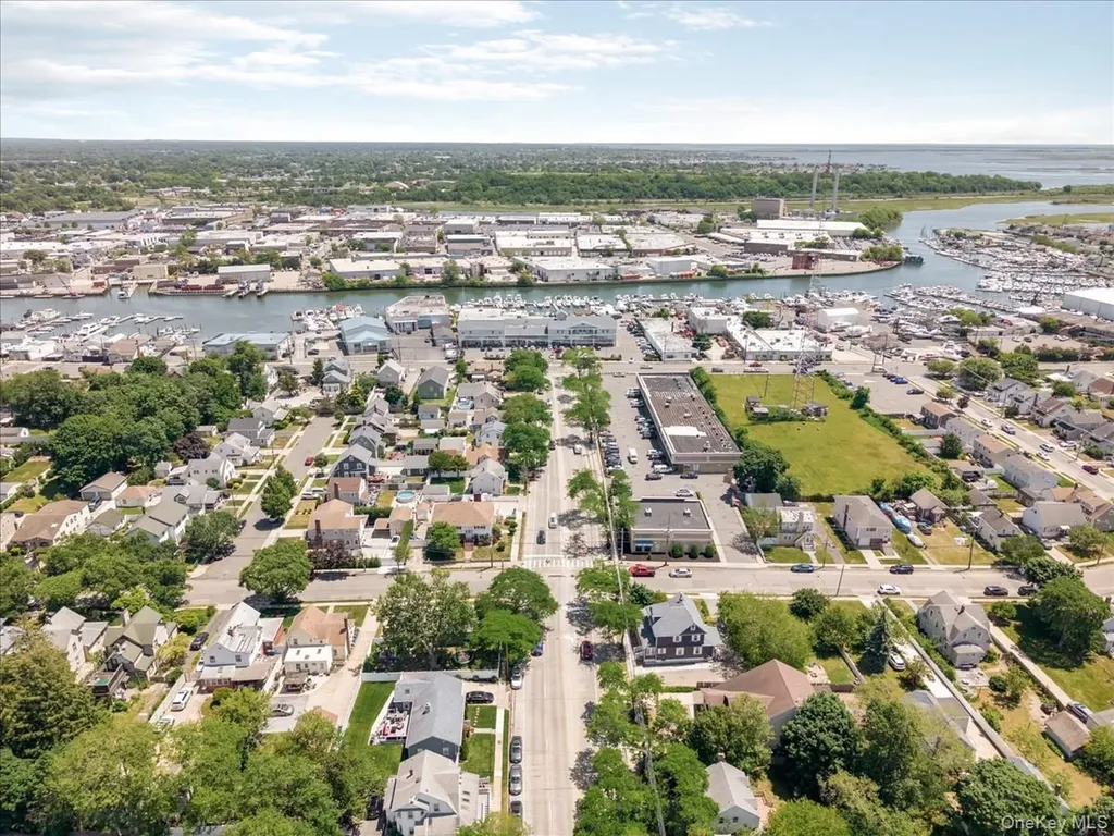 51 Atlantic Avenue Freeport NY 11520
