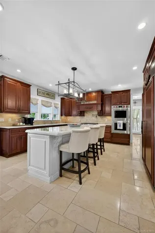 261 Harbor Road Cold Spring Harbor NY 11724